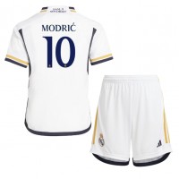 Real Madrid Luka Modric #10 Domáci Detský futbalový dres 2023-24 Krátky Rukáv (+ trenírky)